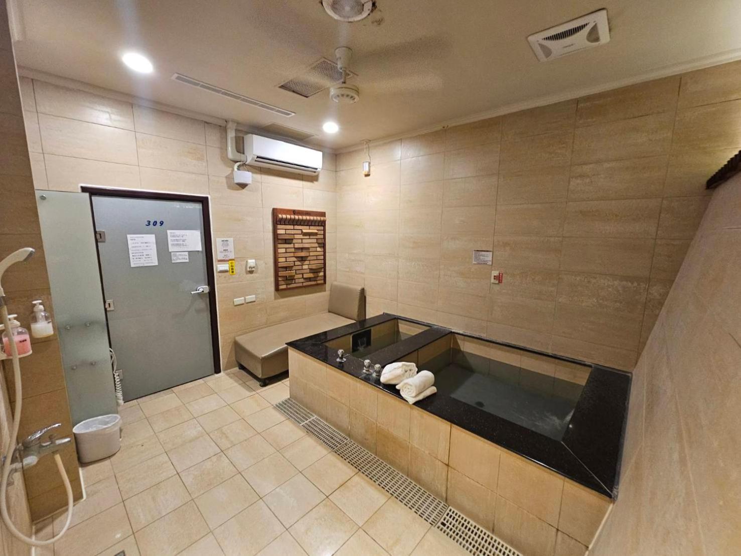Wulai Shui An Hot Springs Hotel Kültér fotó